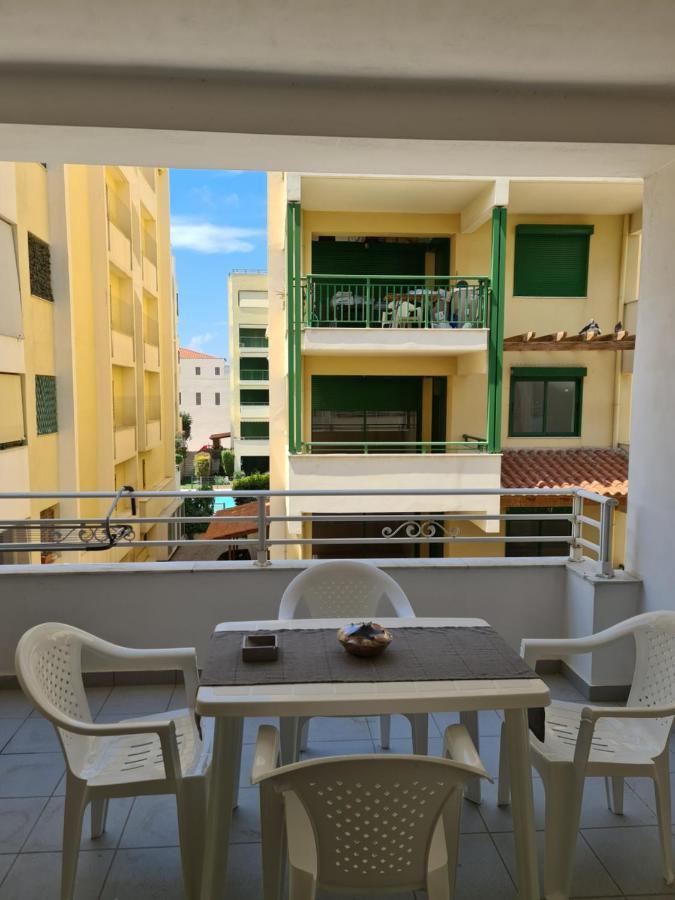 Seaside Apartment In Xilokastro - Selene By Booking Kottas Xylokastro Exterior photo